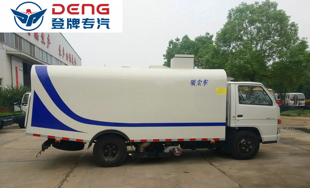 江淮小型5方吸尘车_08